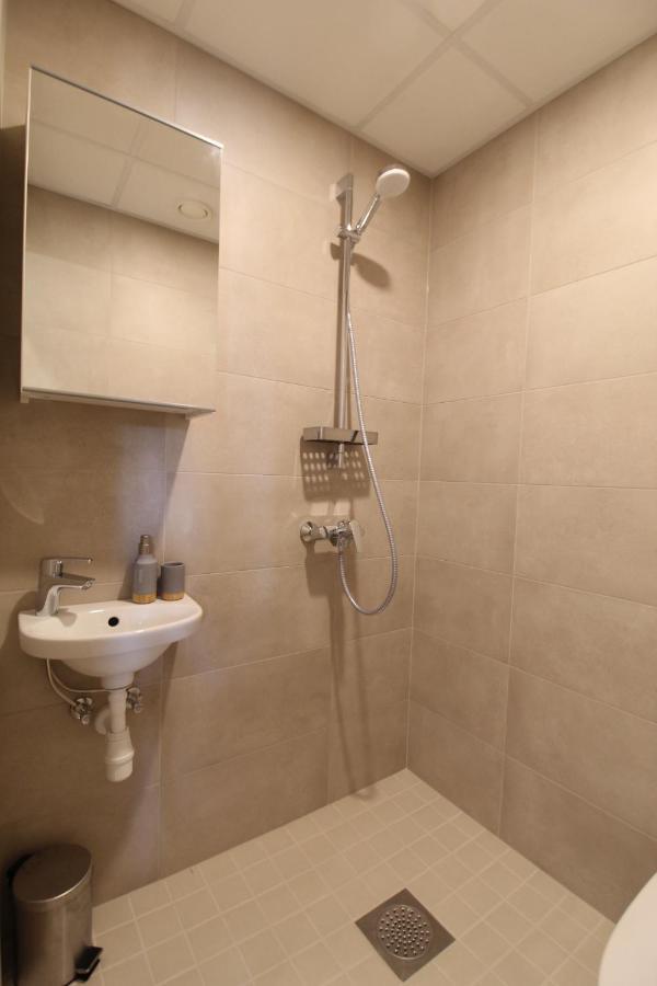 El Castillo Apartment *